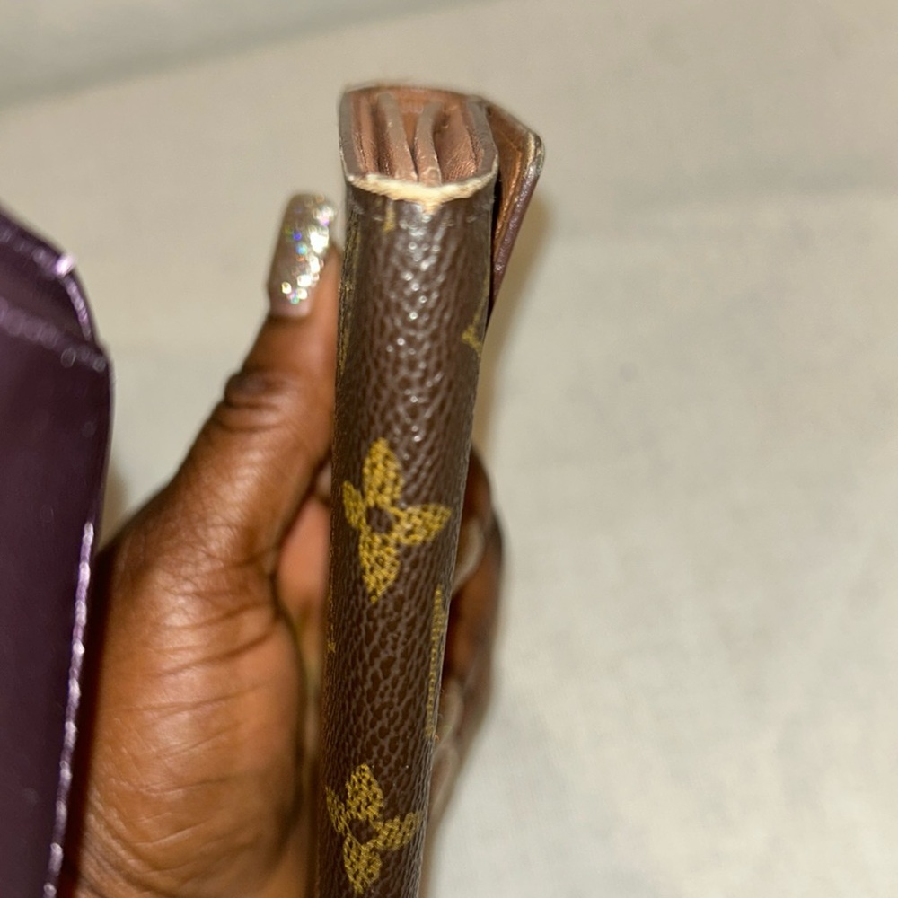 Authentic LOUIS VUITTON Monogram long wallet - Picture 5 of 17